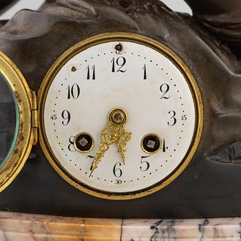 Gustaf Möllenborg, fruktknivar, 12 st, silver, Stockholm 1848, med Sandströmers vapen.