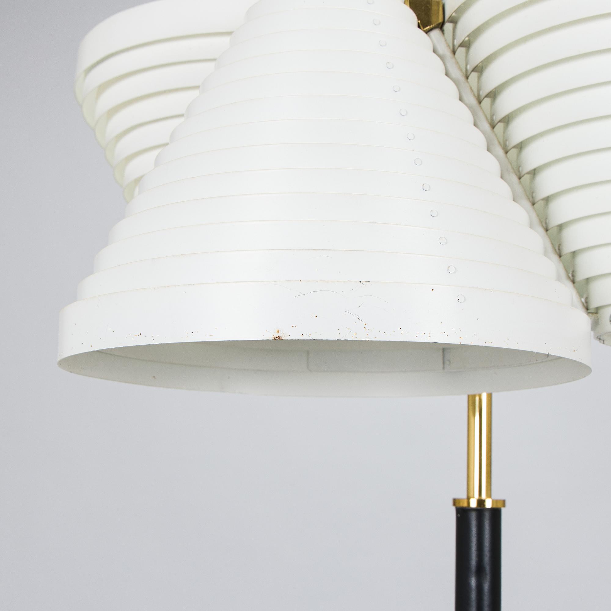 Alvar Aalto, a late 20th century 'A809' floorlamp for Valaisinpaja.