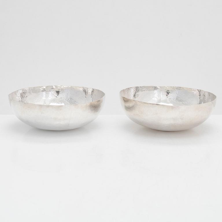 Aset of eight silver dessert bowls, M. Boulgaris, late 1950s to early 1960s.