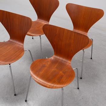 Arne Jacobsen, stolar, 4 st, "Sjuan", Fritz Hansen, Danmark.