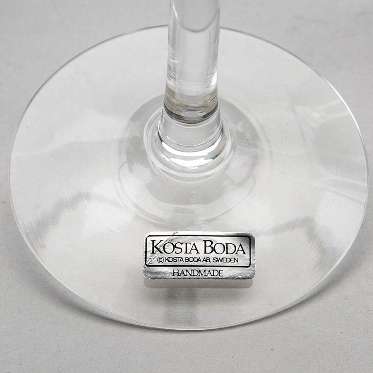 A 28 pcs 'Chateau' glasservice by Bertil Vallien Kosta Boda.