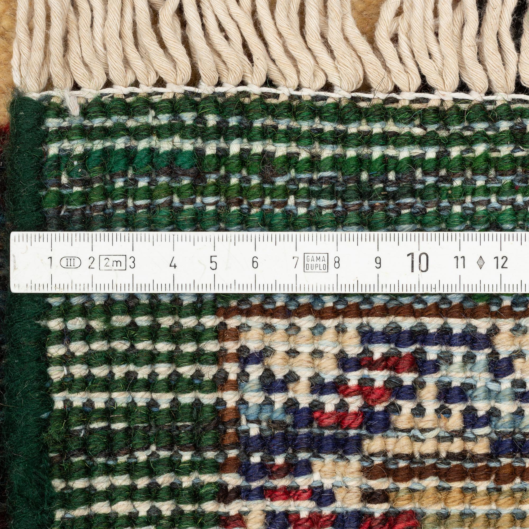 Matta, Västpersisk, "Arts and Crafts-mönster", ca 291 x 184 cm.