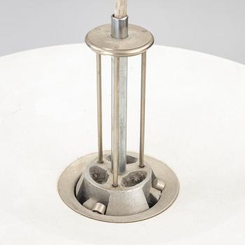 Poul Henningsen, taklampa, "PH Kontrast", Louis Poulsen, Danmark.