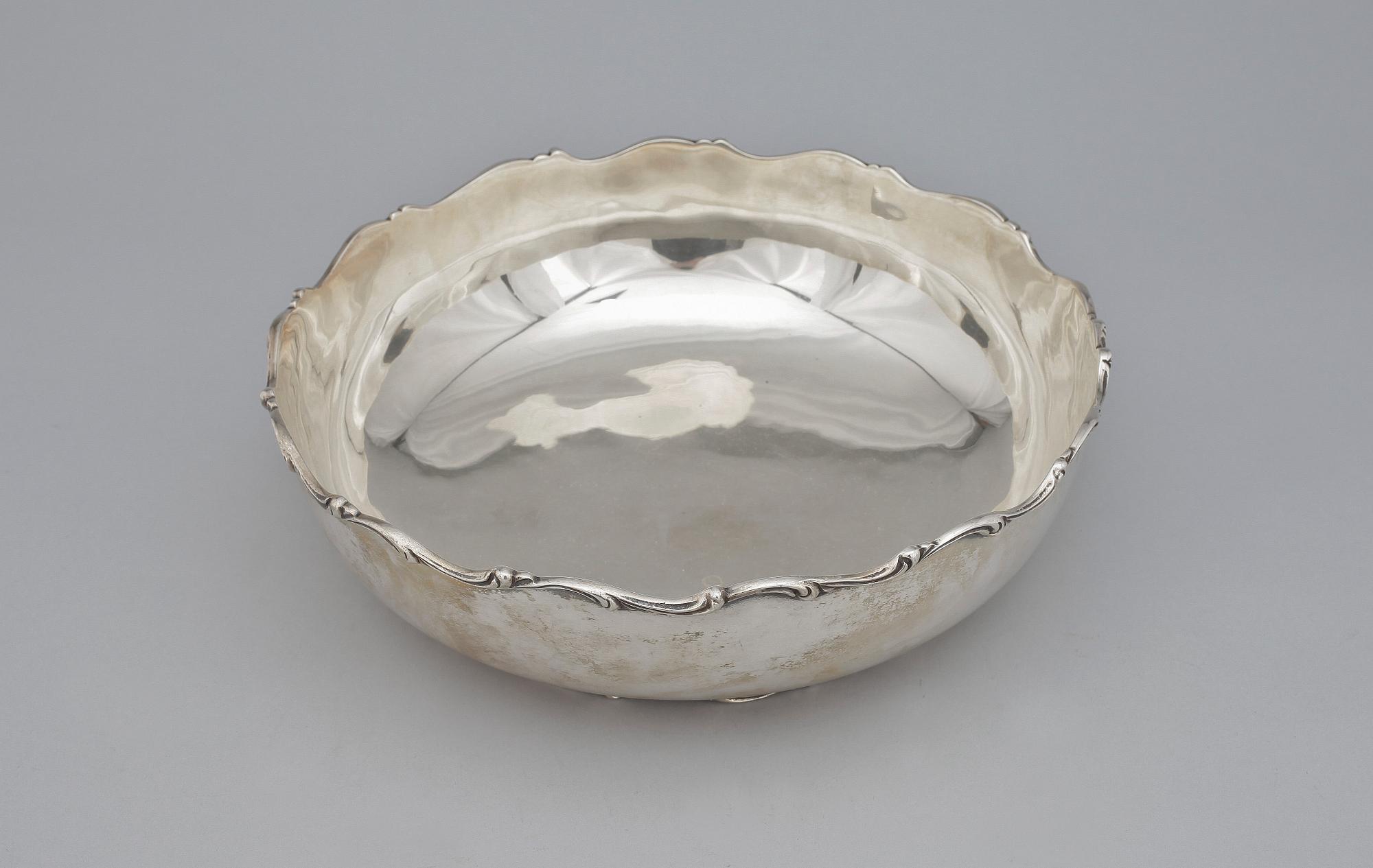 SKÅL, silver, Mexiko, 1900-talets slut. Vikt ca1450g.