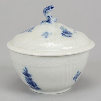 Royal Copenhagen, a part 'Blå Blomst' coffee service, Denmark (26 pieces).