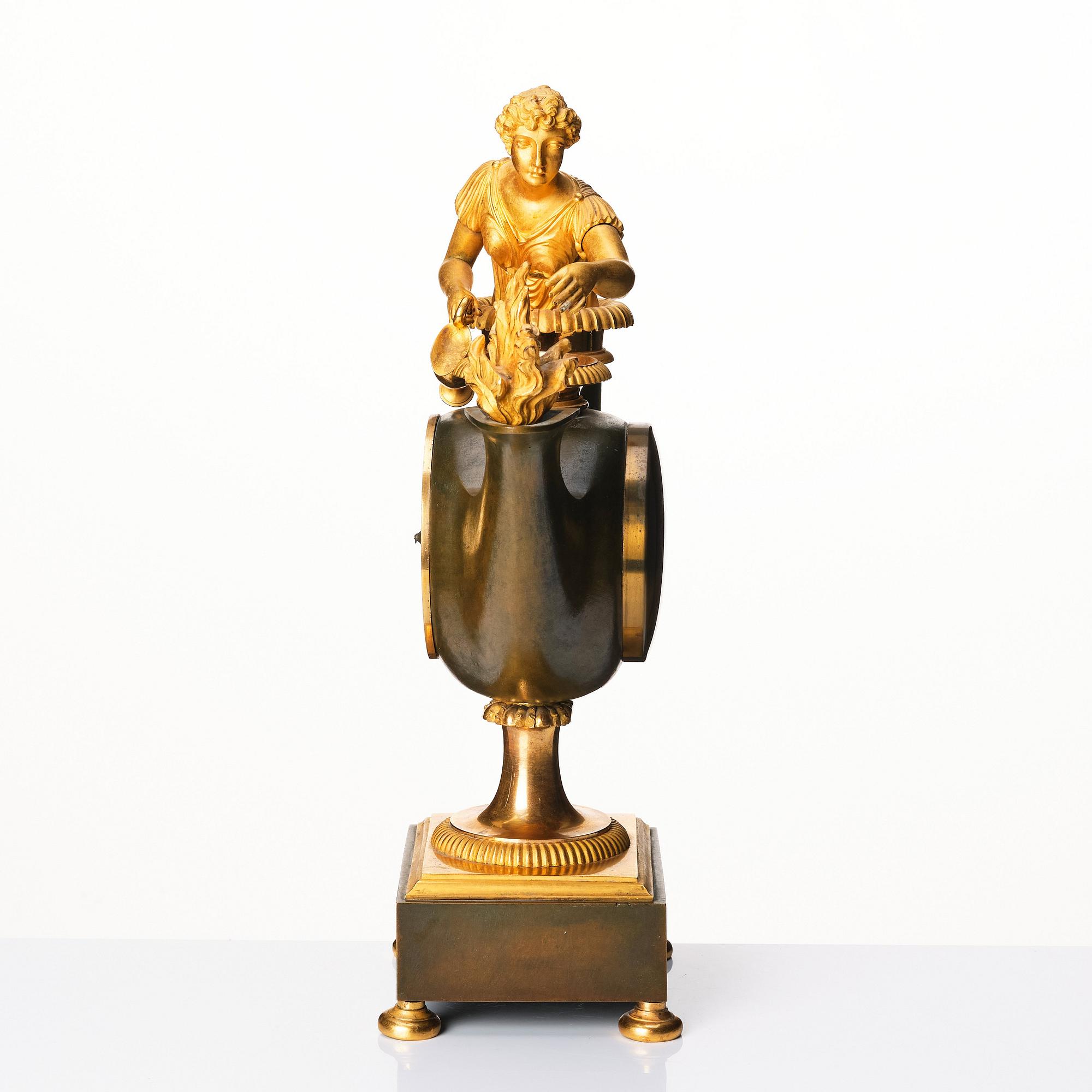 Bordspendyl, av Wilhelm Pauli (urmakare i Stockholm 1795-ca 1810), Empire.
