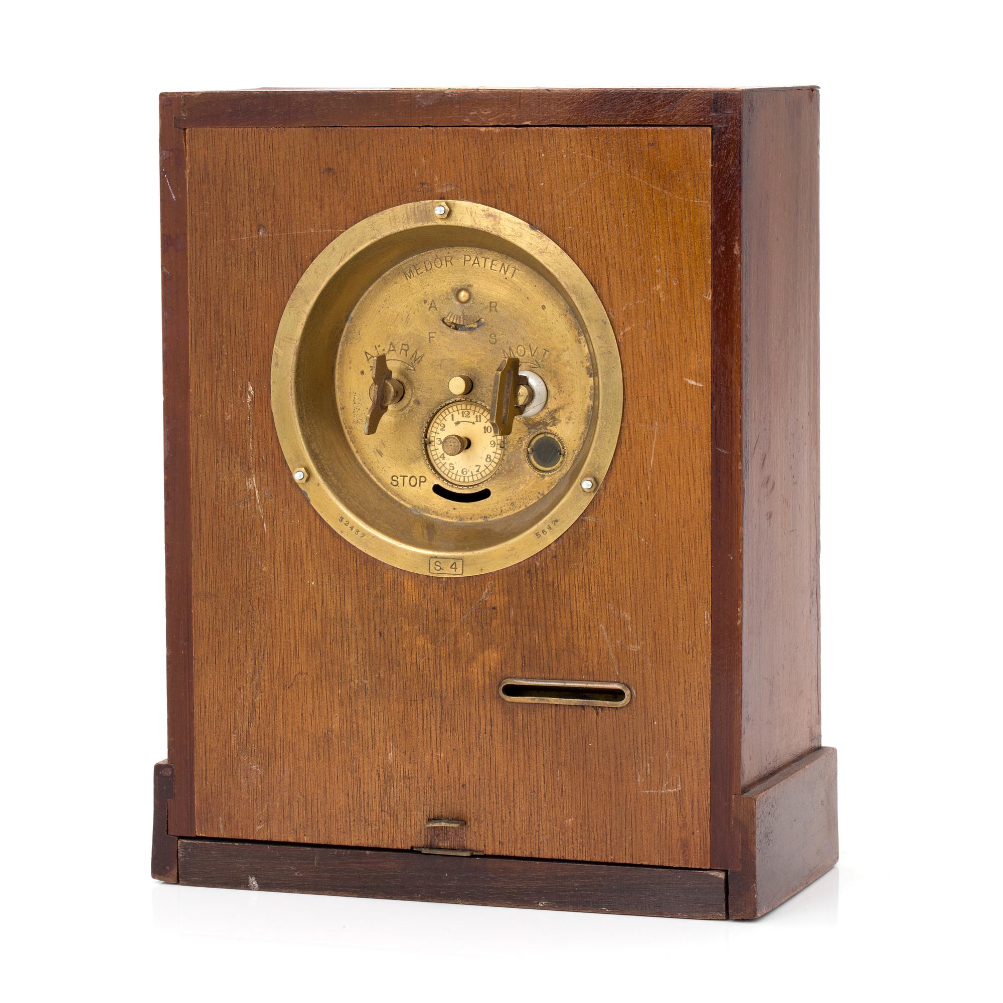 ZENITH, s.c. "Coin bank", clock, 165 x 210 x 80 mm,