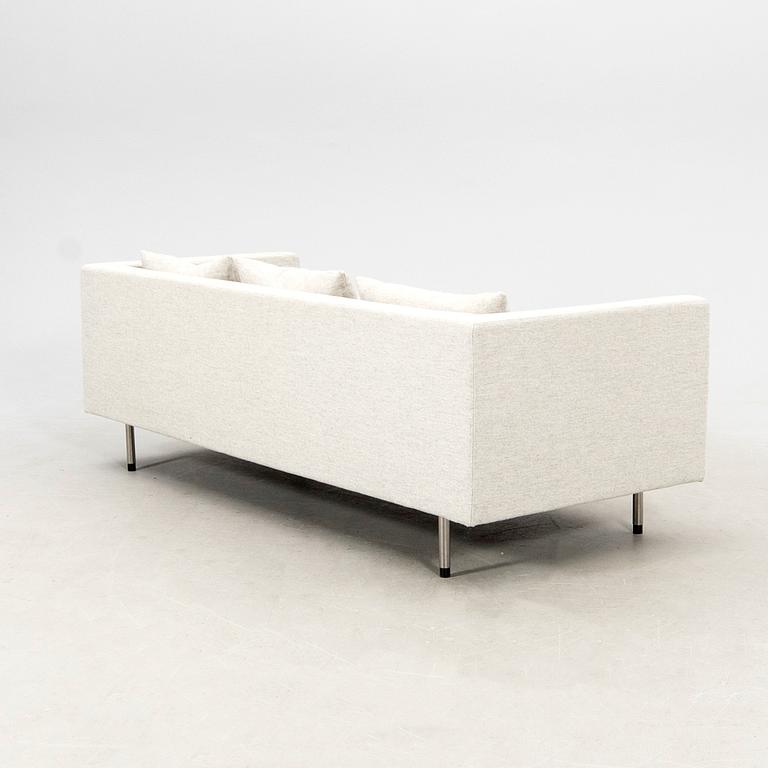 Jonas Lindvall, sofa, "Mata Hari", designed in 2004, manufactured by deNord.