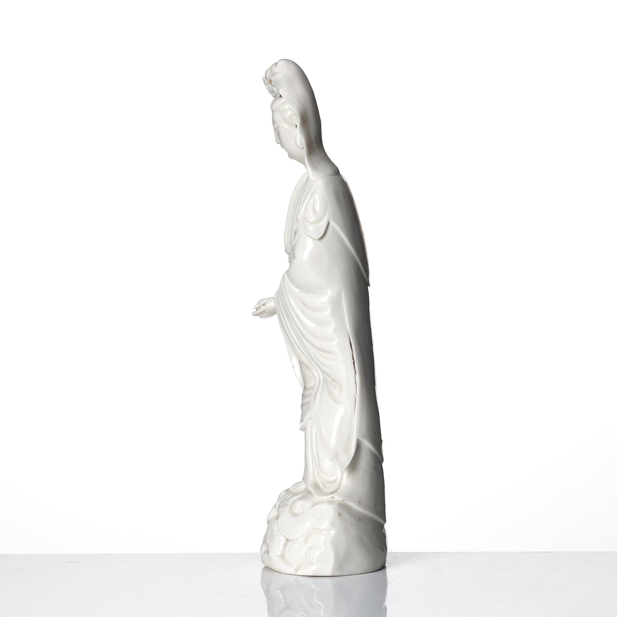 A Chinese blanc de chine figure of Guanyin, Qing dynasty, 19th Century.
