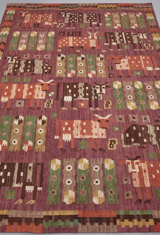 Märta Måås-Fjetterström, DRAPERI, "Korna", rölakan, ca 251 x 142,5 cm, signerat MMF.
