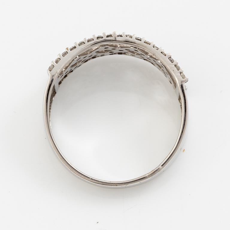 Ring, 14K white gold with small diamonds in a grid pattern.
