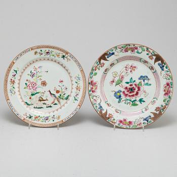 Ten famille rose export plates, Qing dynasty, Qianlong (1736-95).