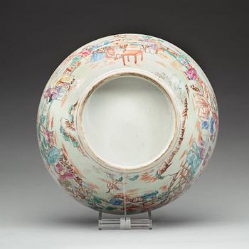 BÅLSKÅL, kompaniporslin. Qingdynastin, Qianlong (1736-95).