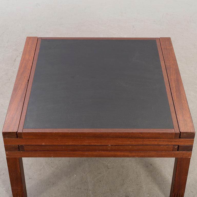 BERNARD VUARNESSON, A 1980's Sculptures Jeux lougne table.