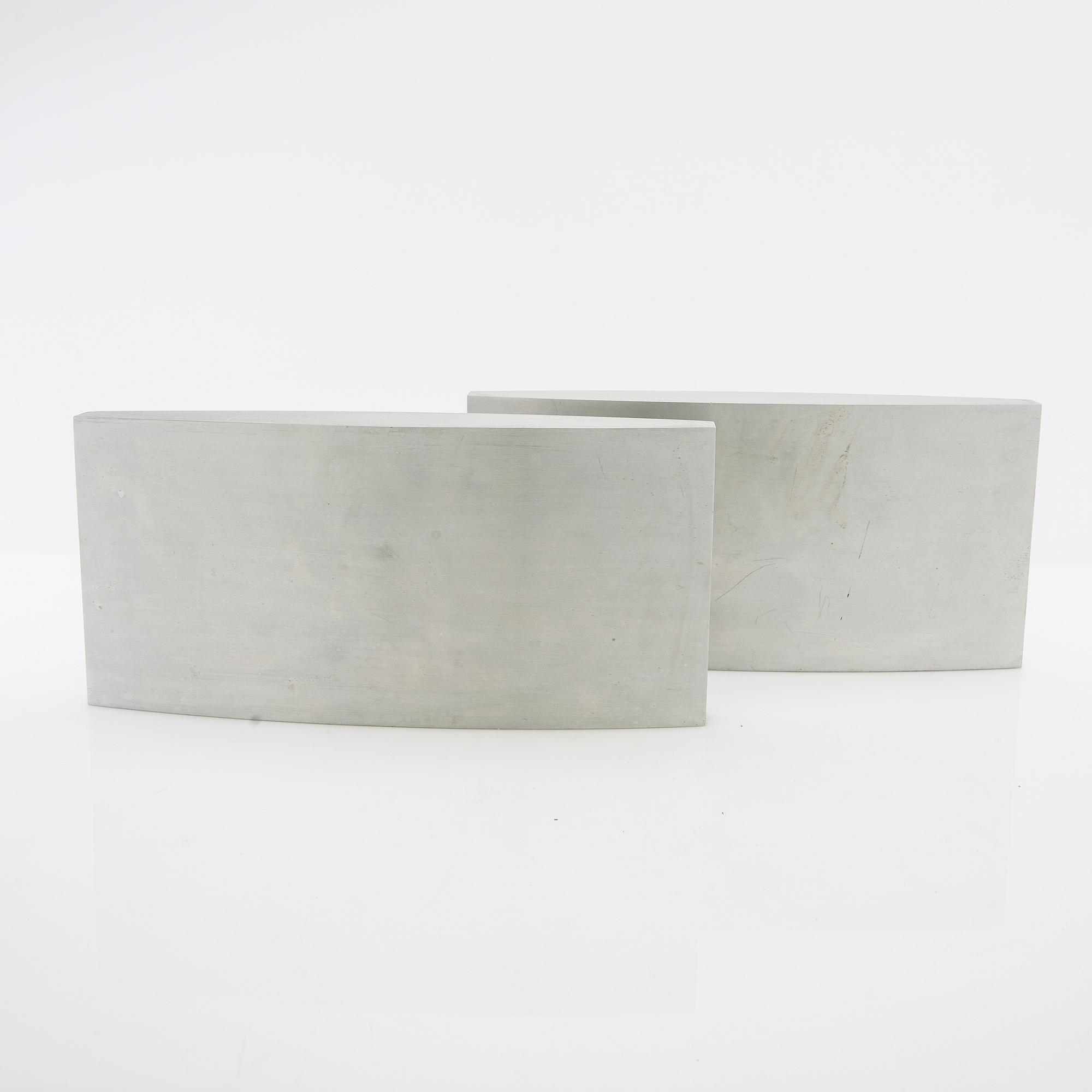 Lone Larsen, sculptures 2 pcs "Vessel".