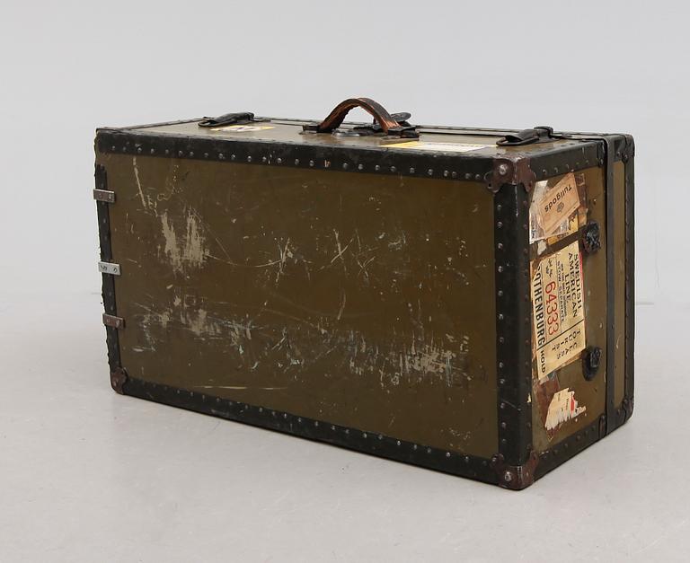 RESEKOFFERT, 1900-talets första hälft.