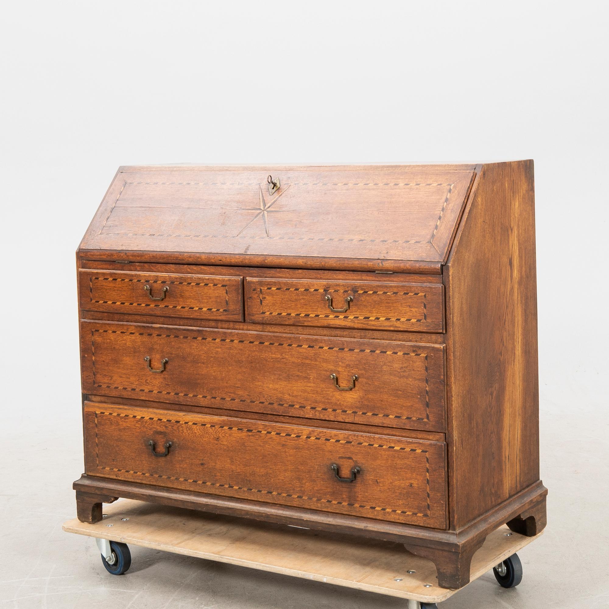 Writing desk, 19th century.