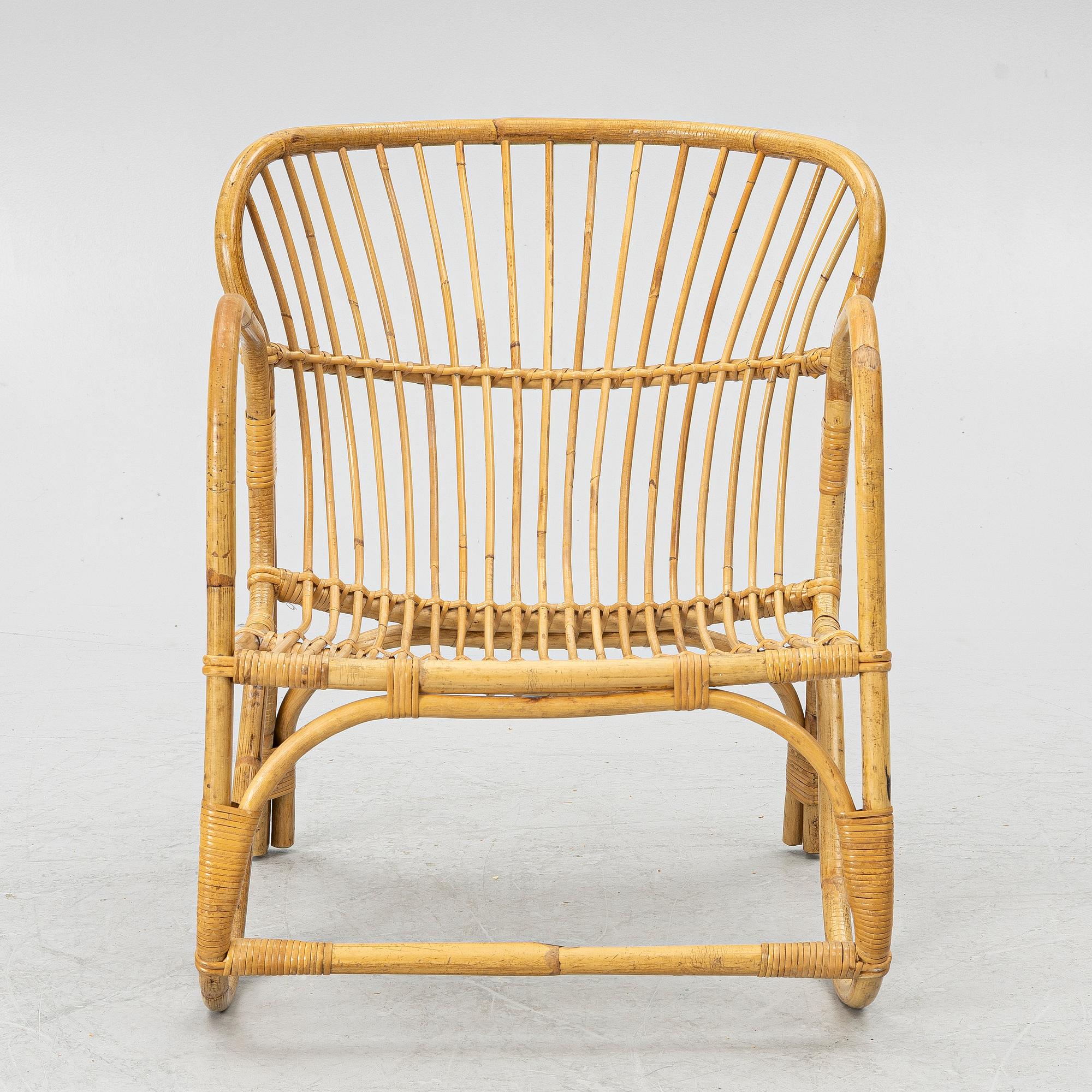 A Swedish Modern armchair, mid-20th Century.