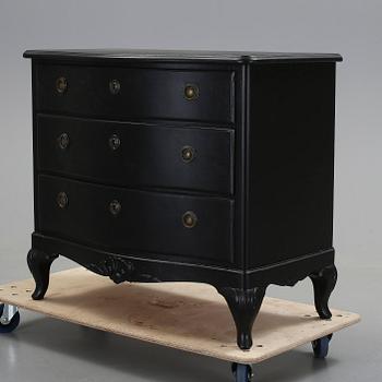 BYRÅ, rokokostil, 1900-tal.