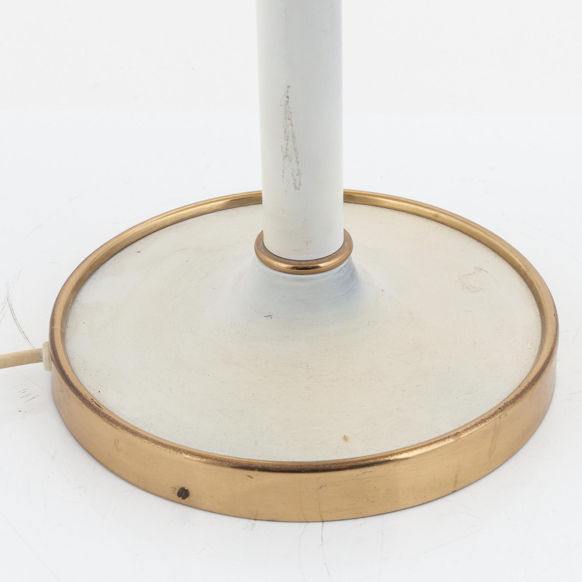 Josef Frank, bordslampa, modell 2466, Firma Svenskt Tenn.