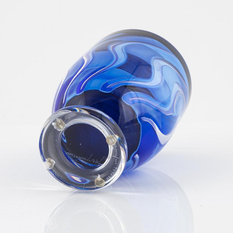 Jan Johansson, an 'Ariel' vase, Orrefors.
