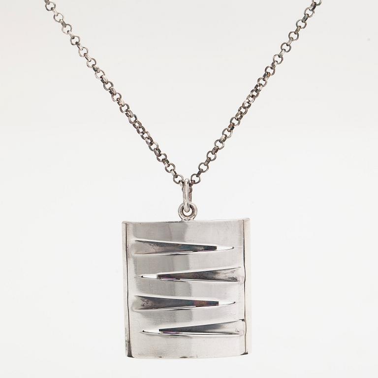 Elis Kauppi, a silver and amethyst pendant, Kupittaan Kulta, Turku 1964, with chain in sterling silver.