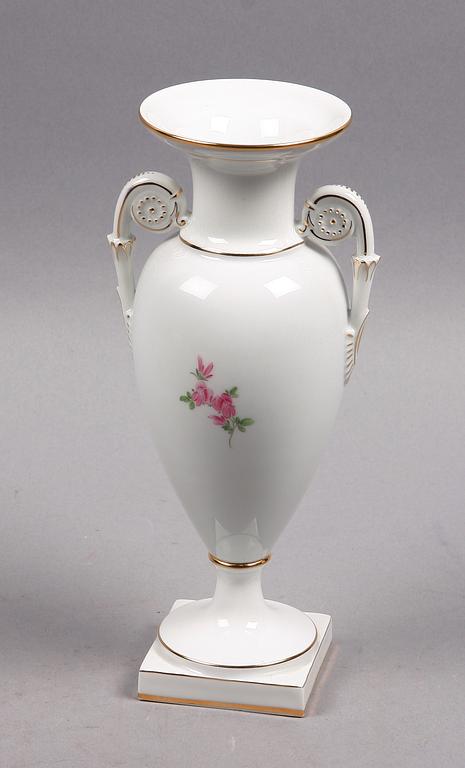 VAS, porslin, empirestil, Meissen, 1900-tal.