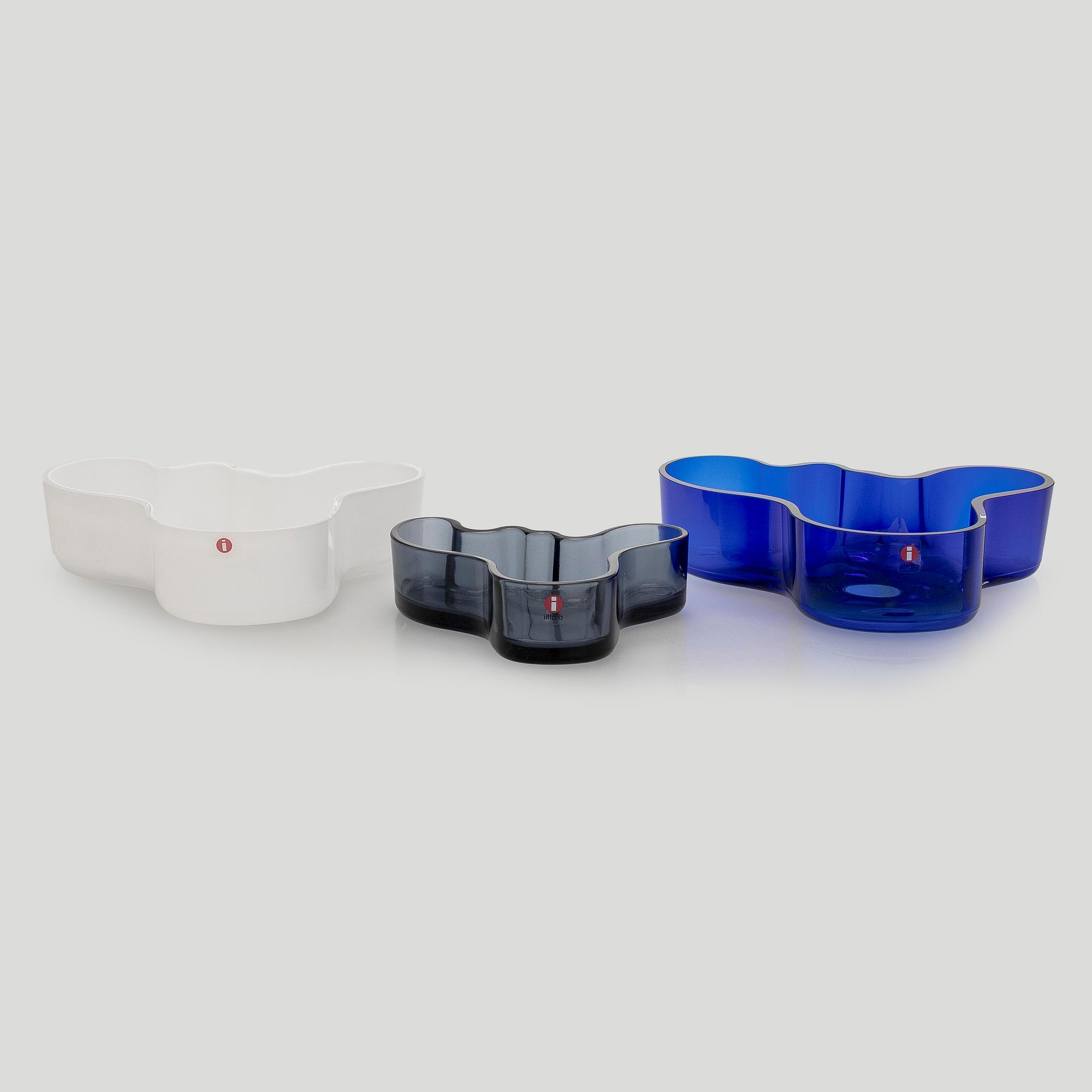 Alvar & Aino Aalto, skålar, 3 st, Iittala 2000-tal.