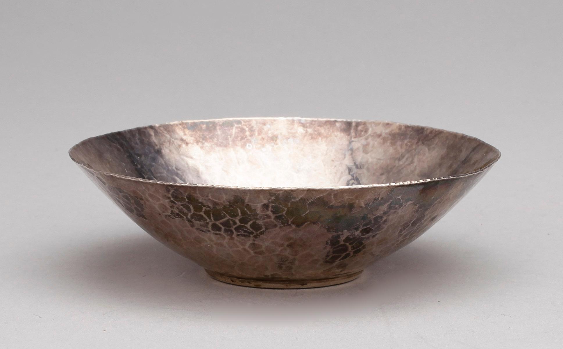 SKÅL, sterlingsilver, Claes Giertta, Stockholm, 1976. Vikt ca 138 g.