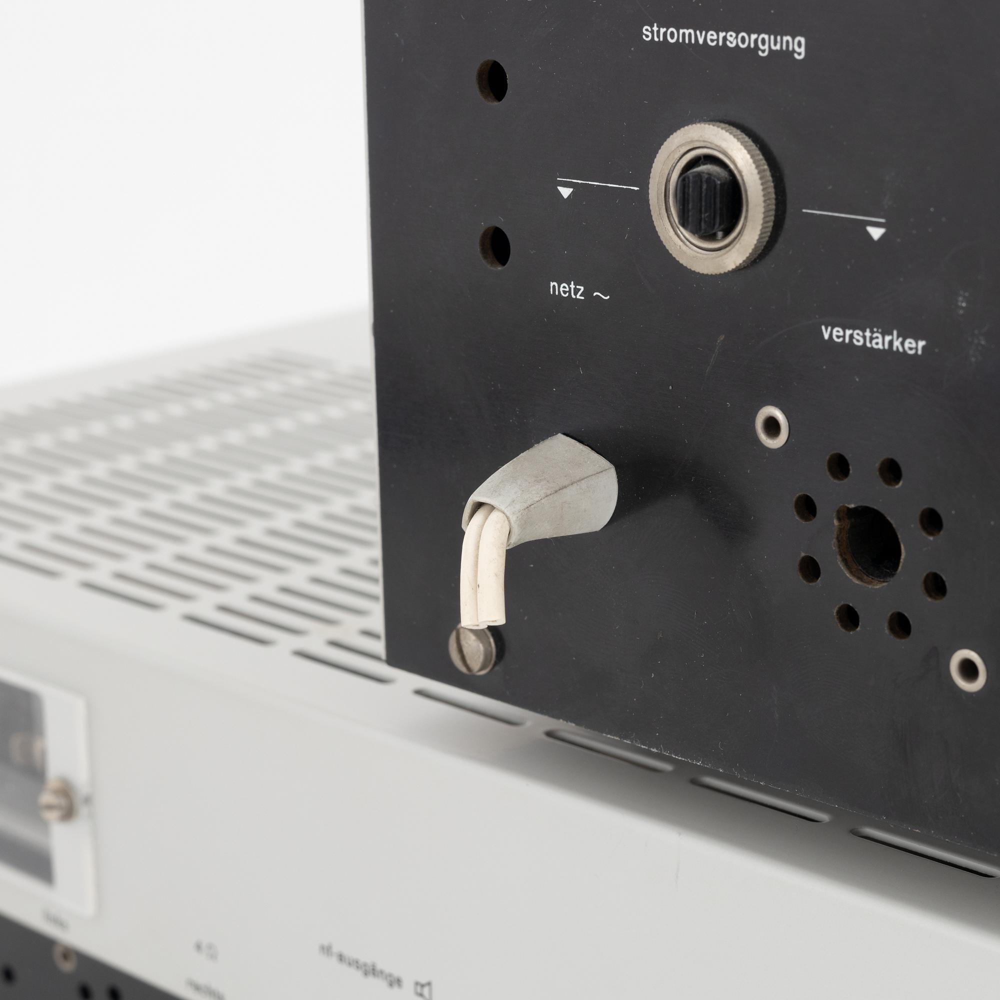 Dieter Rams, radio med förstärkare, CE 16 och CSV, Braun.