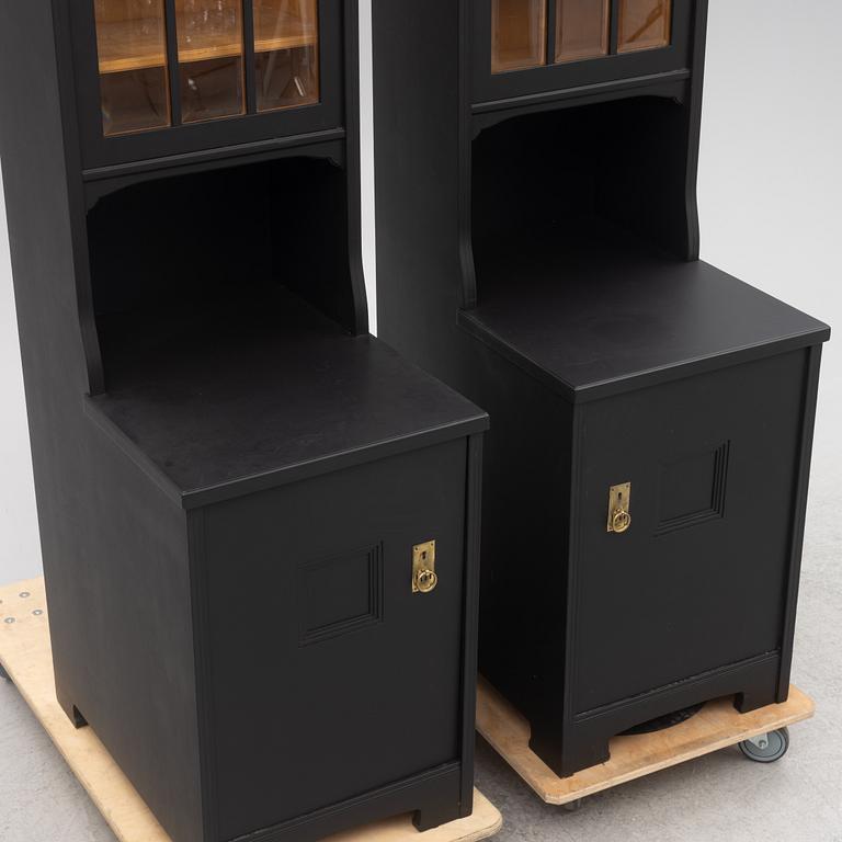 A pair of cabinets, first half of the 20th Century.