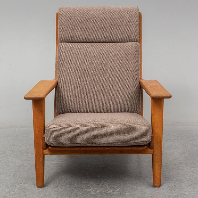 HANS J WEGNER, an oak 'GE-290' easy chair from Getama, Denmark.