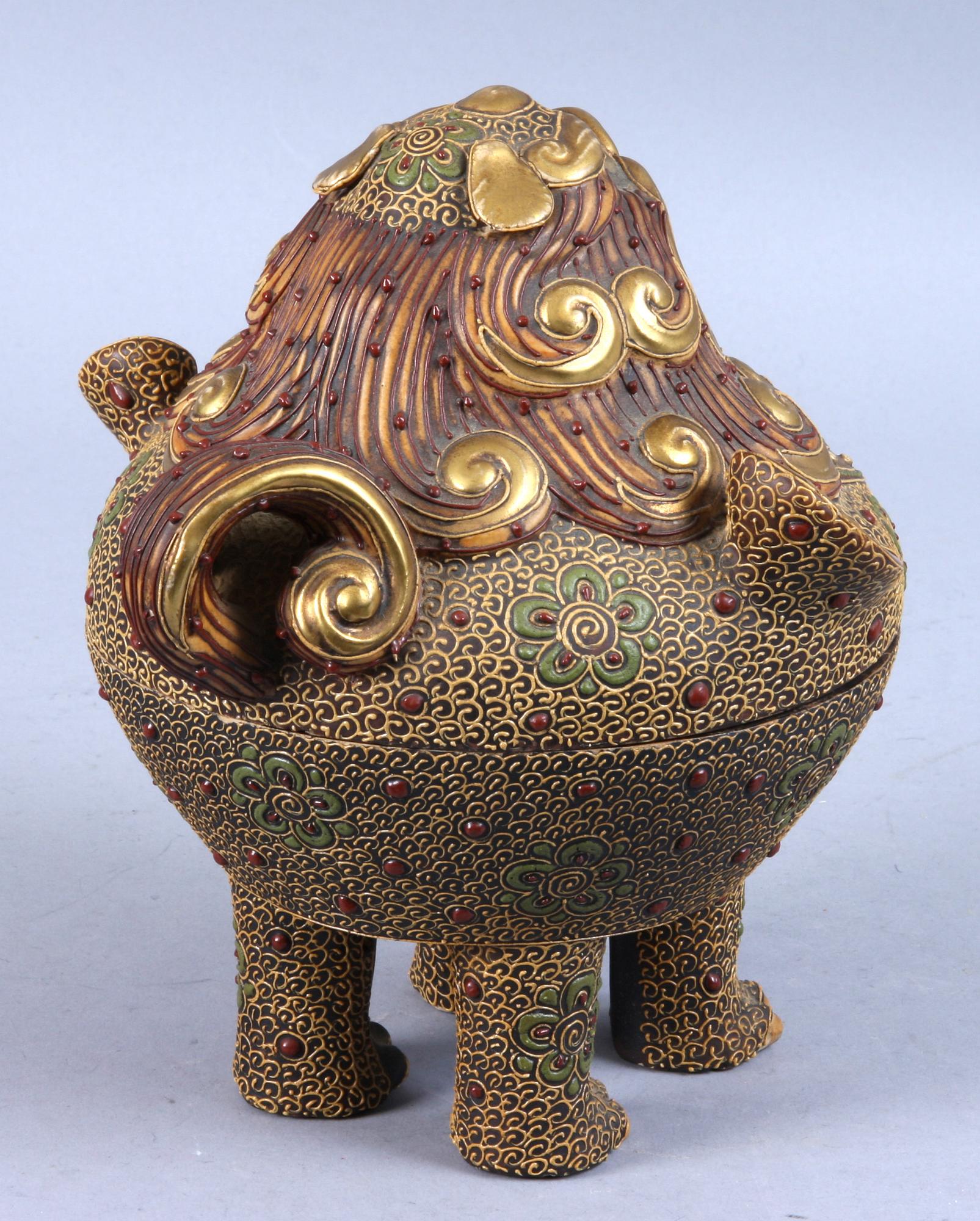 RÖKELSEKAR, porslin, Japan, Satsuma, 1900-tal.