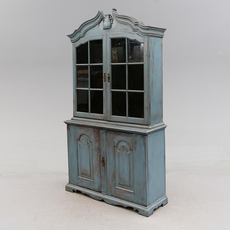 VITRINSKÅP, senbarock, 1700-talets mitt.