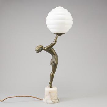 A 1930/40s art déco-style table lamp.