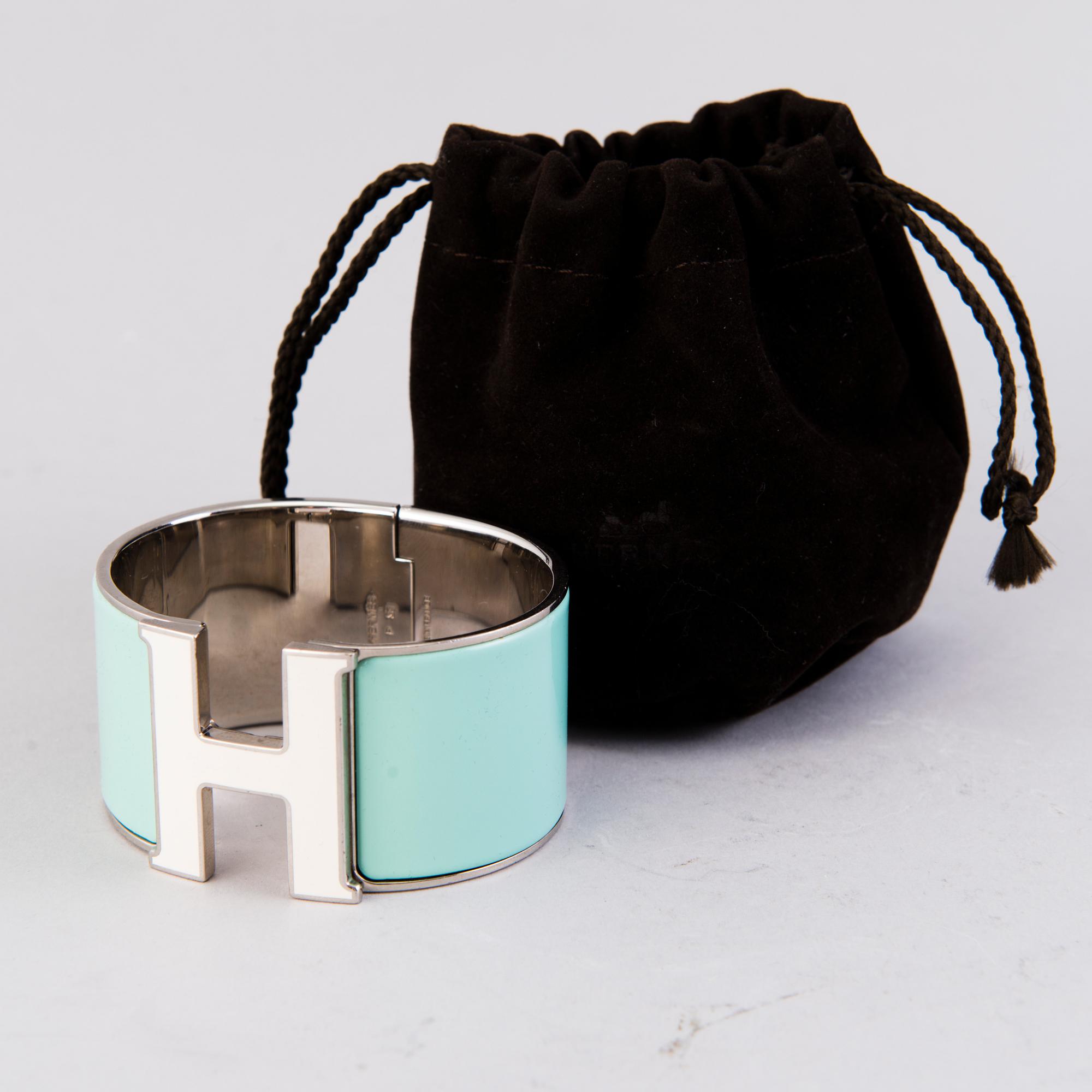 HERMÈS Clic H Bracelet, size Extra Wide GM. 2012. - Bukowskis display picture 1