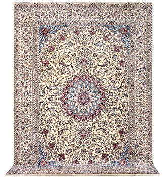 Matta, Nain, part silk, 6 laa, ca. 363 x 249 cm.