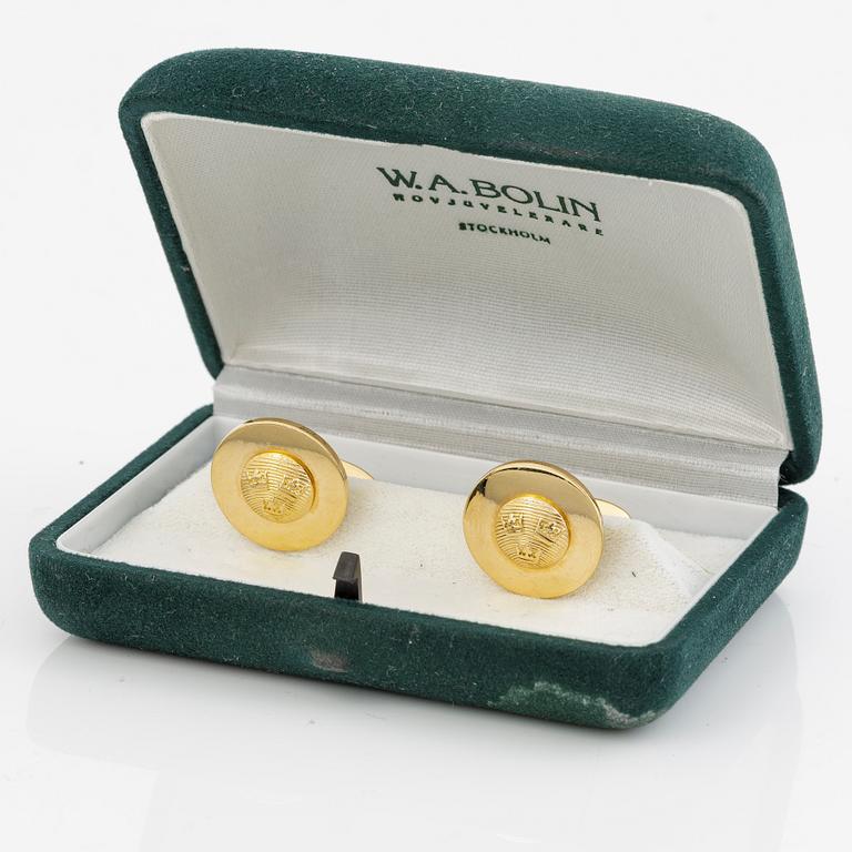 W.A. Bolin a pair of cufflinks 18K gold.