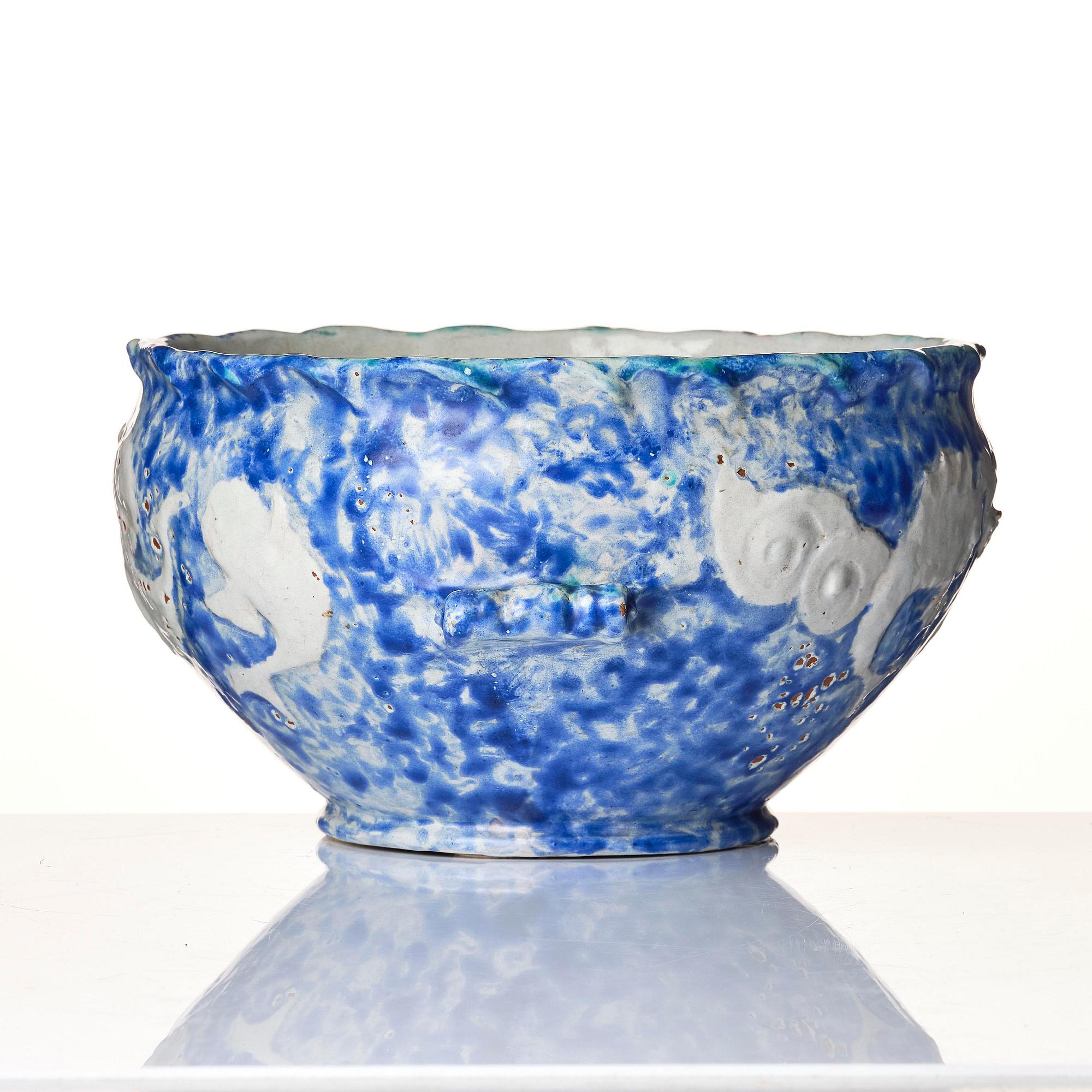 Riborg Böving, a faience bowl, Arvika, Sweden, early 20th century.