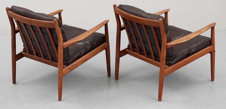 FÅTÖLJER, ett par. 1960/70-tal.