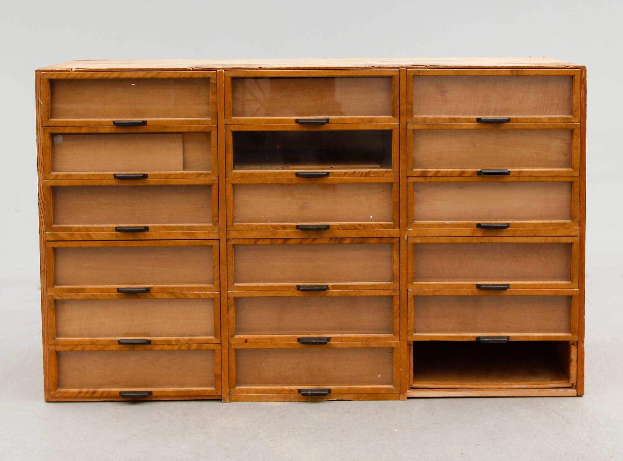 LÅDFACK, 1900-talets andra hälft.