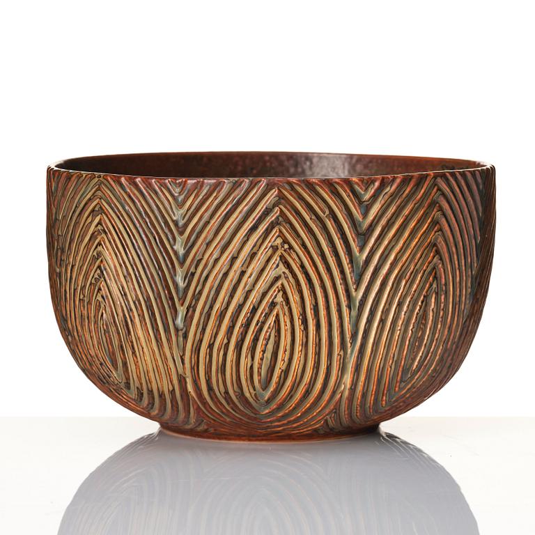 Axel Salto, a 'fluted style' sung glazed stoneware bowl, Royal Copenhagen, Denmark 1964, model 20868.