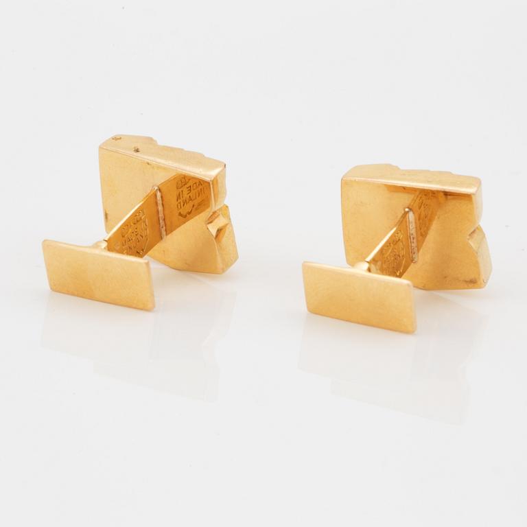 A pair of Björn Weckström 18K gold cufflinks.