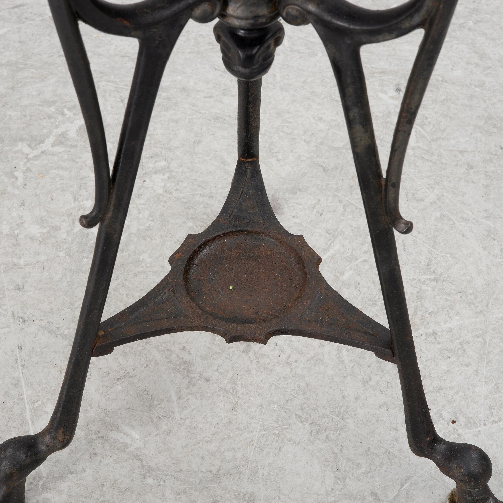 Garden pedestal/ flower pedestal, second half of the 20th century.