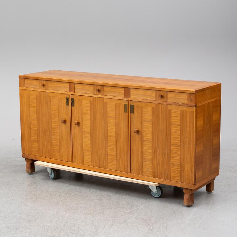CARL MALMSTEN, sideboard, "Ambassadör", för Åfors Möbler, 1900-talets andra hälft.