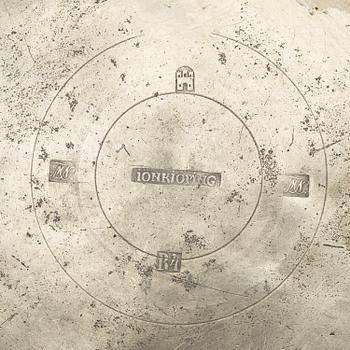 GRÖTSKÅL OCH KALLSKÅL, tenn, 1800-tal.