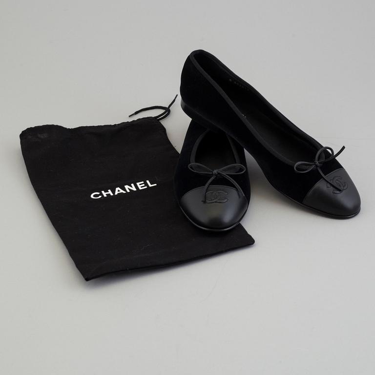 A pair of Ballerina shoes by Chanel, size 41,5.