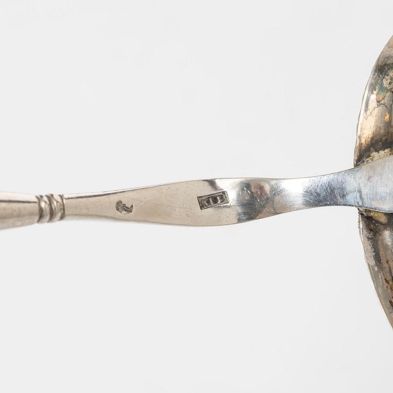 Ströare, 3 st, silver, 1800-tal.