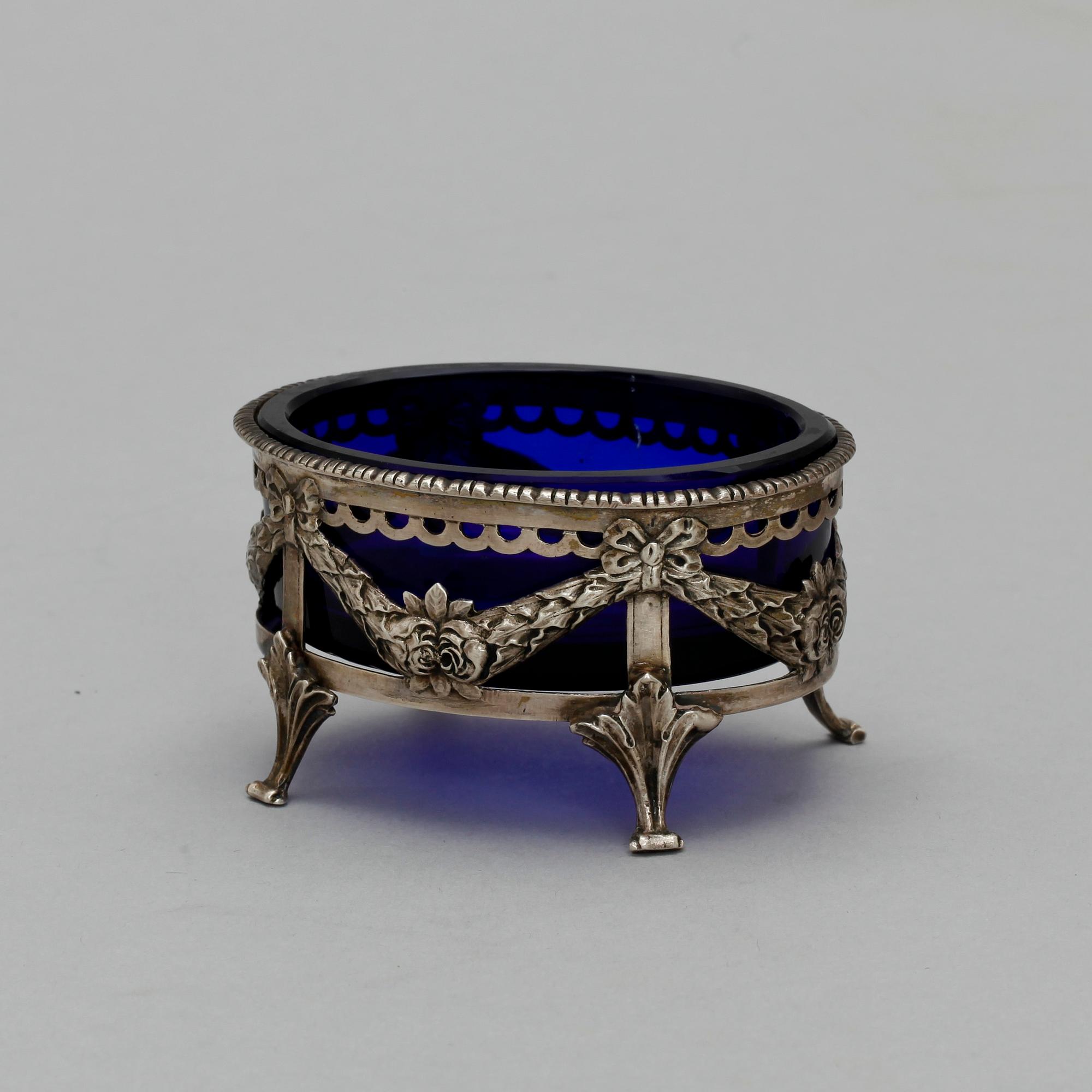 SALTKAR, silver, sengustaviansk stil, oindentifierade stämplar.