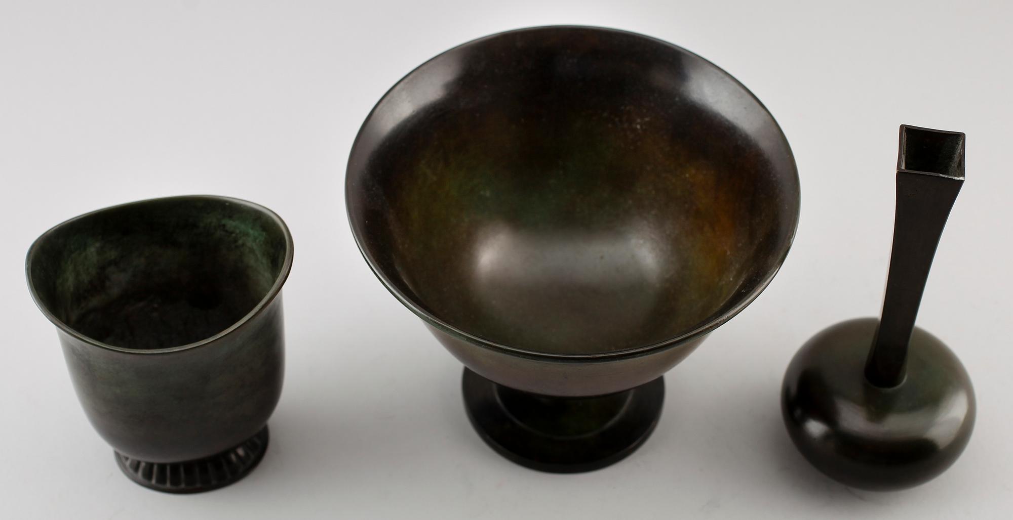 SKÅL OCH VASER, 3 st, brons, GAB, 1900-talets mitt.